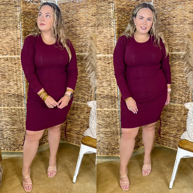 Mini dress with adjustable straps-Felt A Chill Long Sleeve Fitted Dress with Ruched Drawstring Hips in Maroon