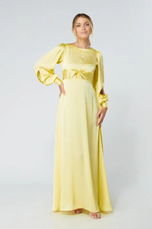 Maxi dress with bow accents-Lila Yellow Knotted Front Maxi Dress