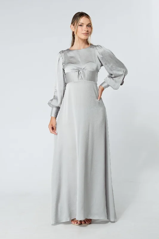 Maxi dress with puff sleeves-Lila Silver Knotted Front Maxi Dress