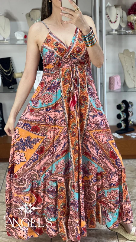 Maxi dress with plunging neckline-Pink Mix Maxi Boho Dress