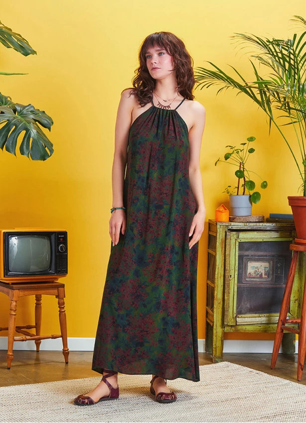 Maxi dress with halter neck-Back Cut Out Halter Necline Maxi Slit Green Print Dress